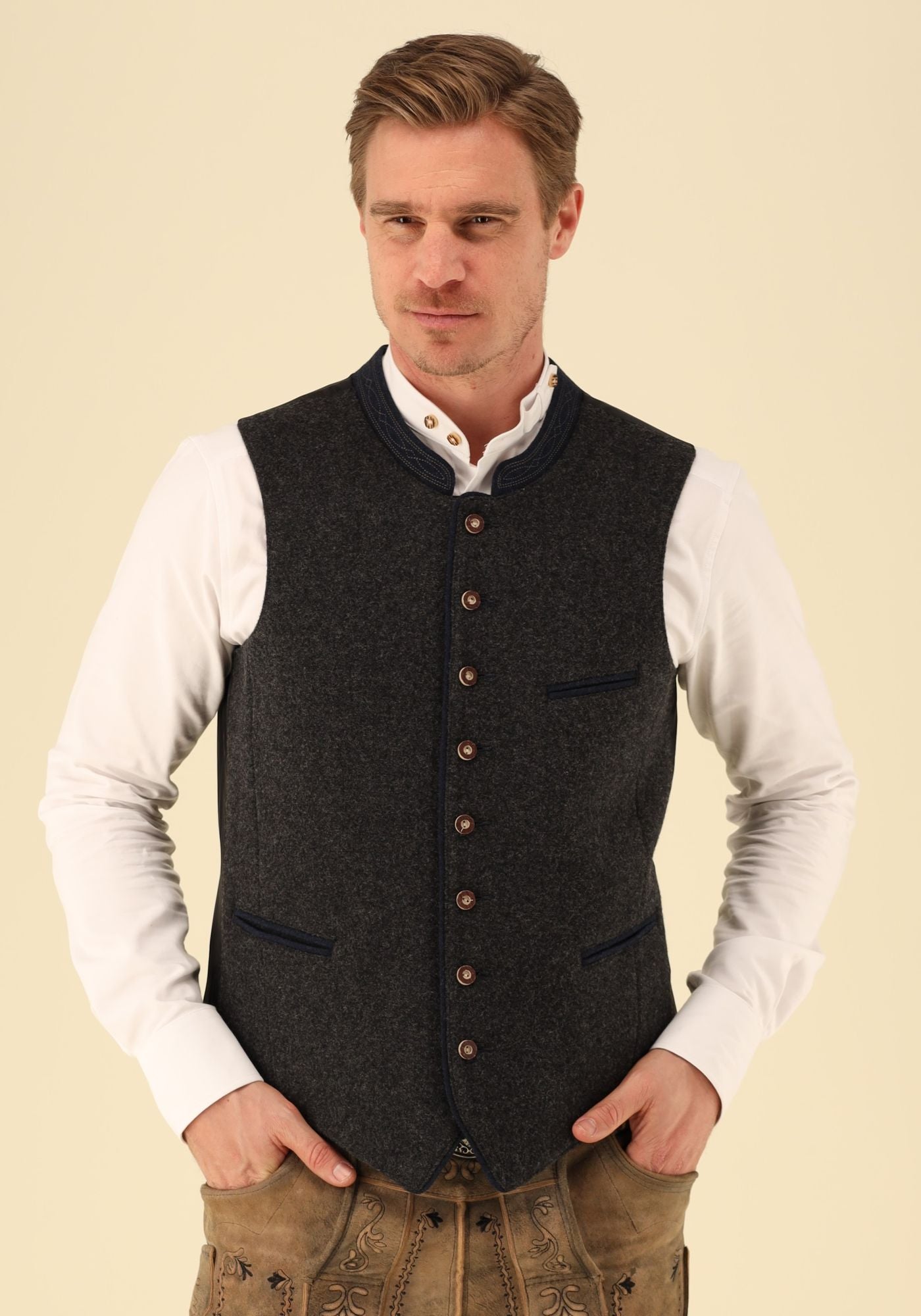 OS Trachten Trachtenweste Slim Fit Zapiu