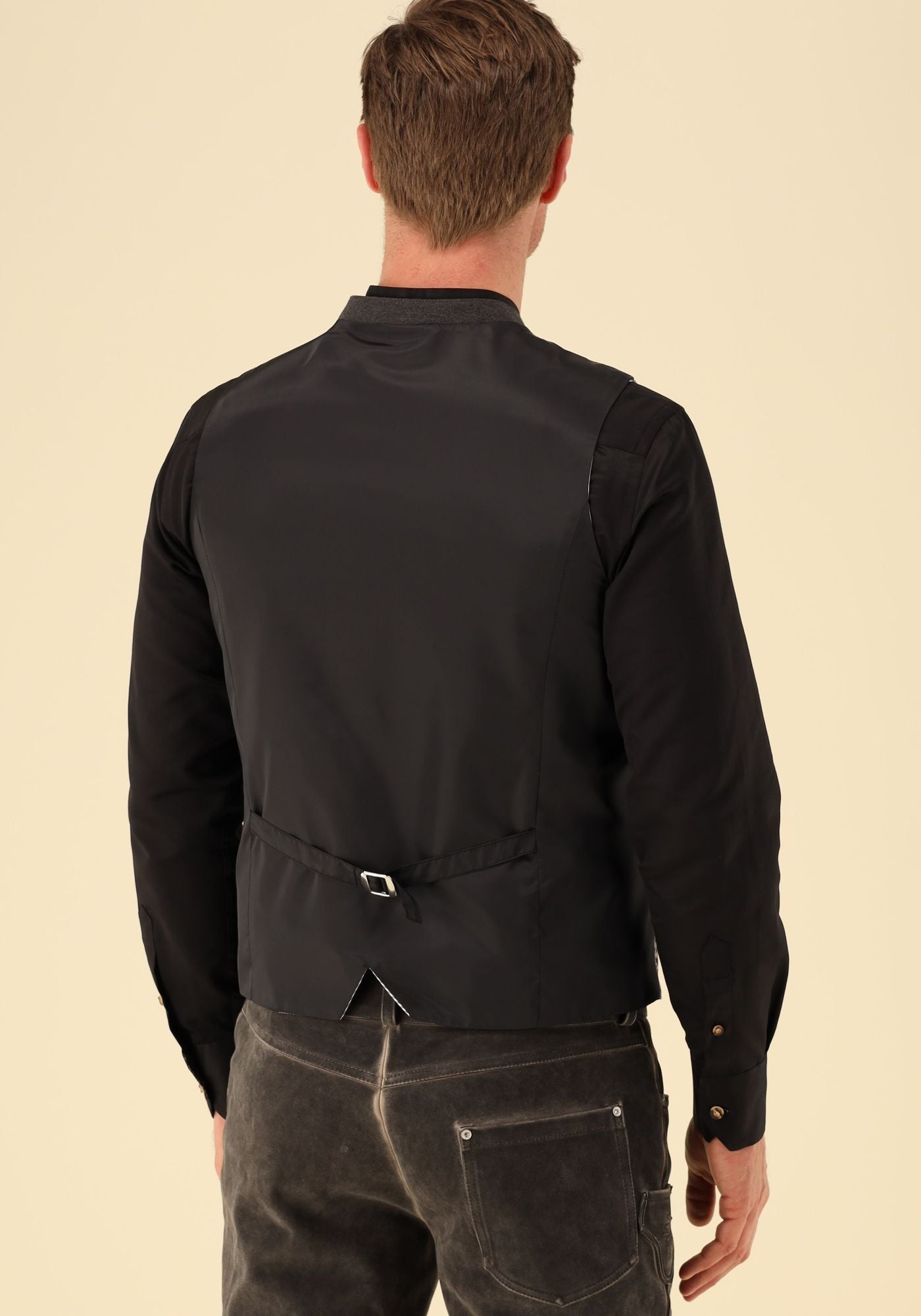 Gipfelstürmer Trachtenweste Slim Fit Guwipi