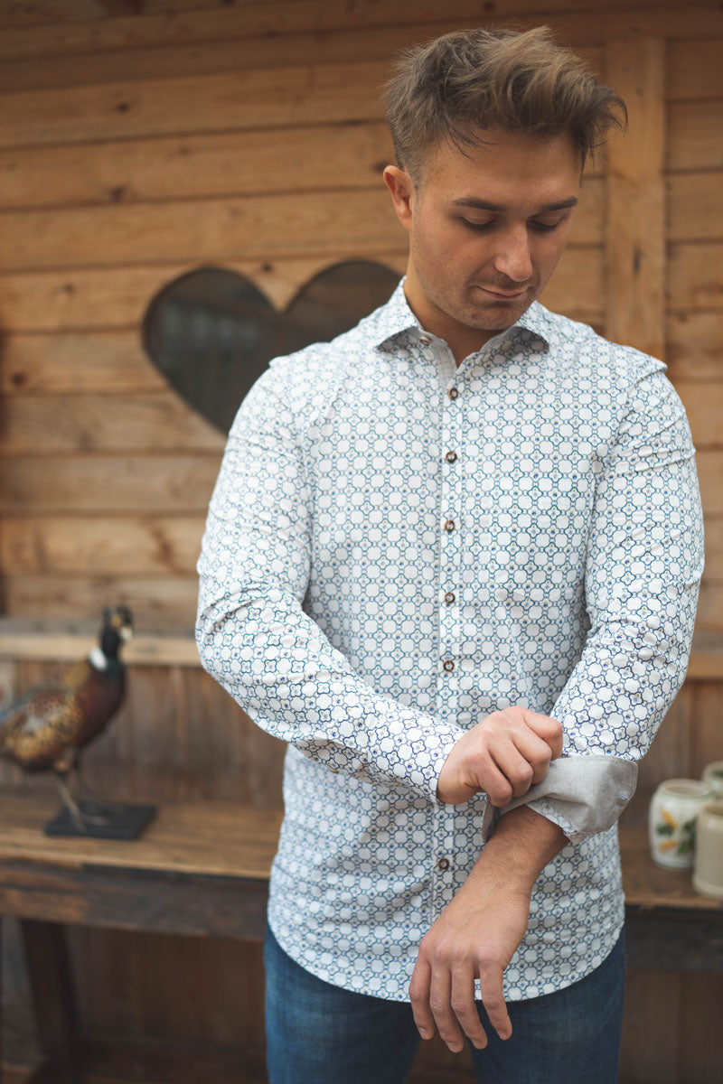 Gipfelstürmer Trachtenhemd Slim Fit Leloya