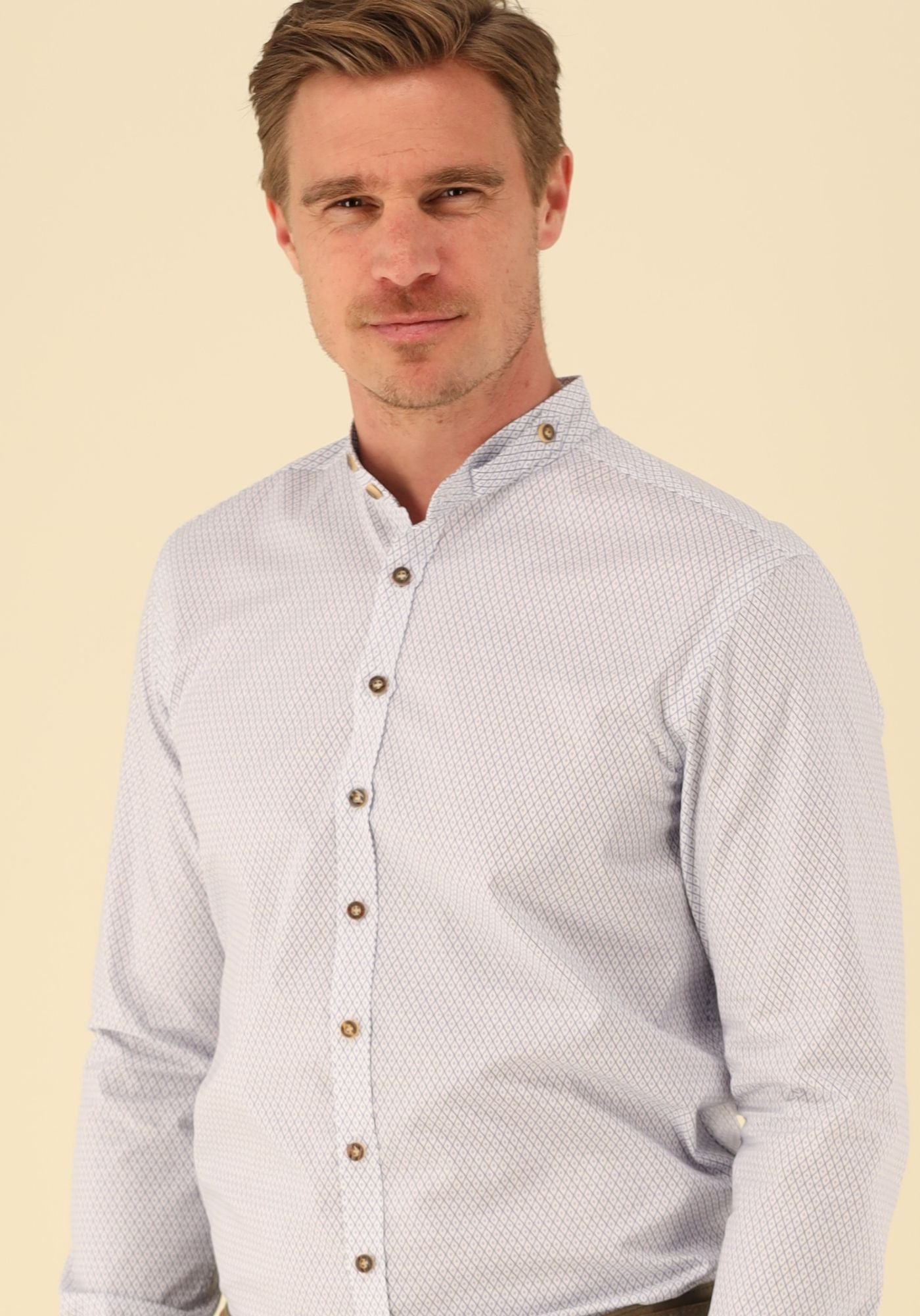Gipfelstürmer Trachtenhemd Slim Fit Drumpu