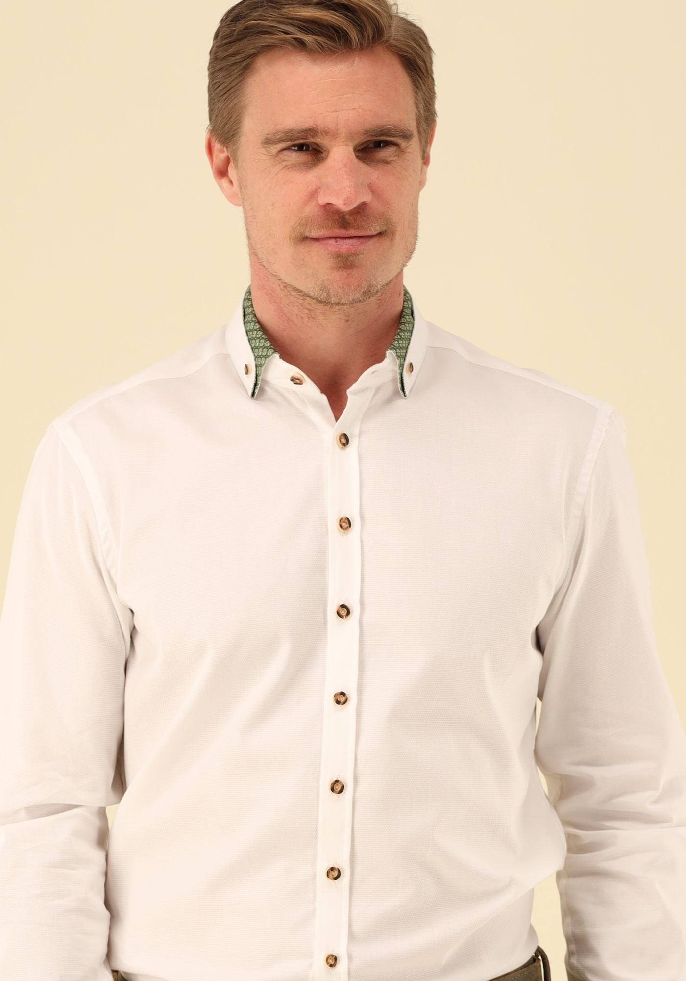 Gipfelstürmer Trachtenhemd Slim Fit Melura