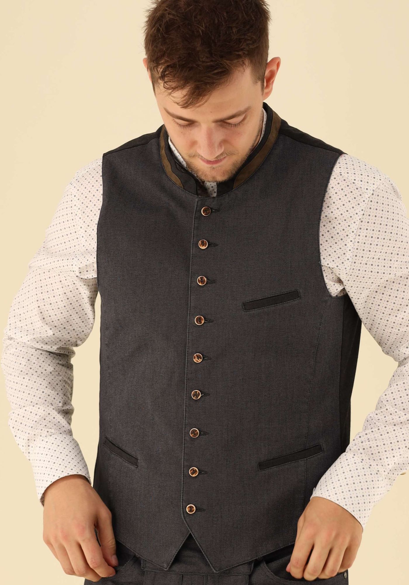 Gipfelstürmer Trachtenweste Slim Fit Stise