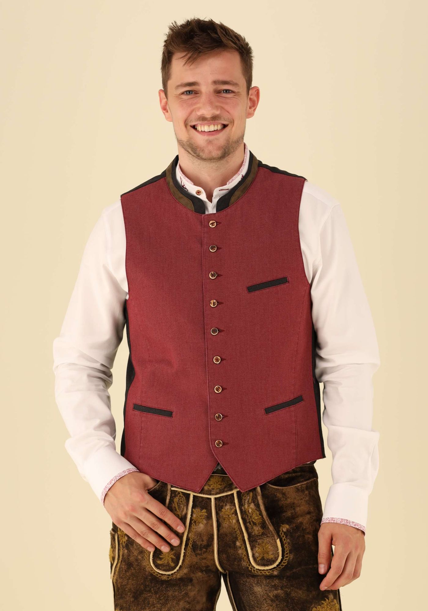 Gipfelstürmer Trachtenweste Slim Fit Stise