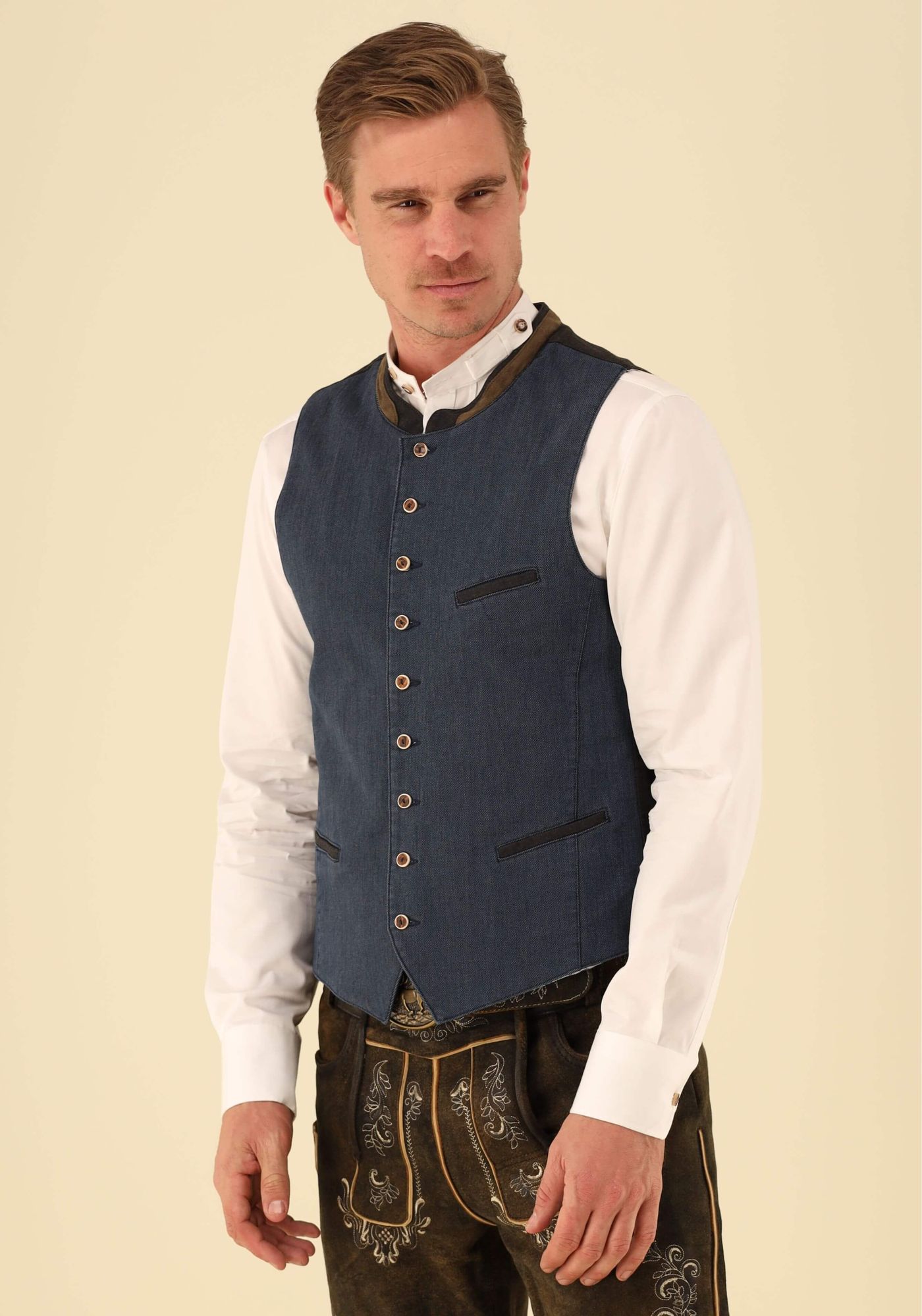 Gipfelstürmer Trachtenweste Slim Fit Stise