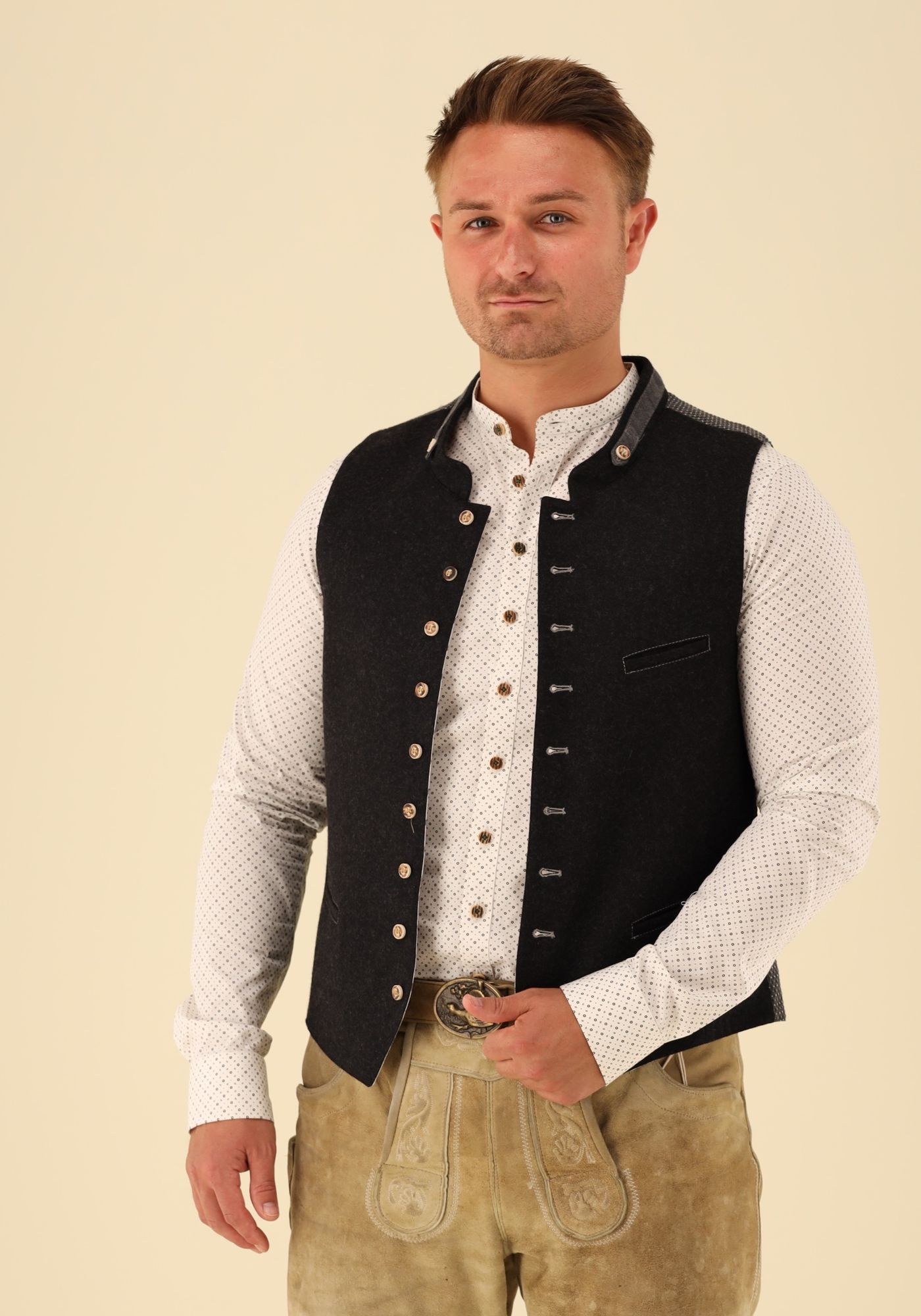 Gipfelstürmer Trachtenweste Slim Fit Bagil