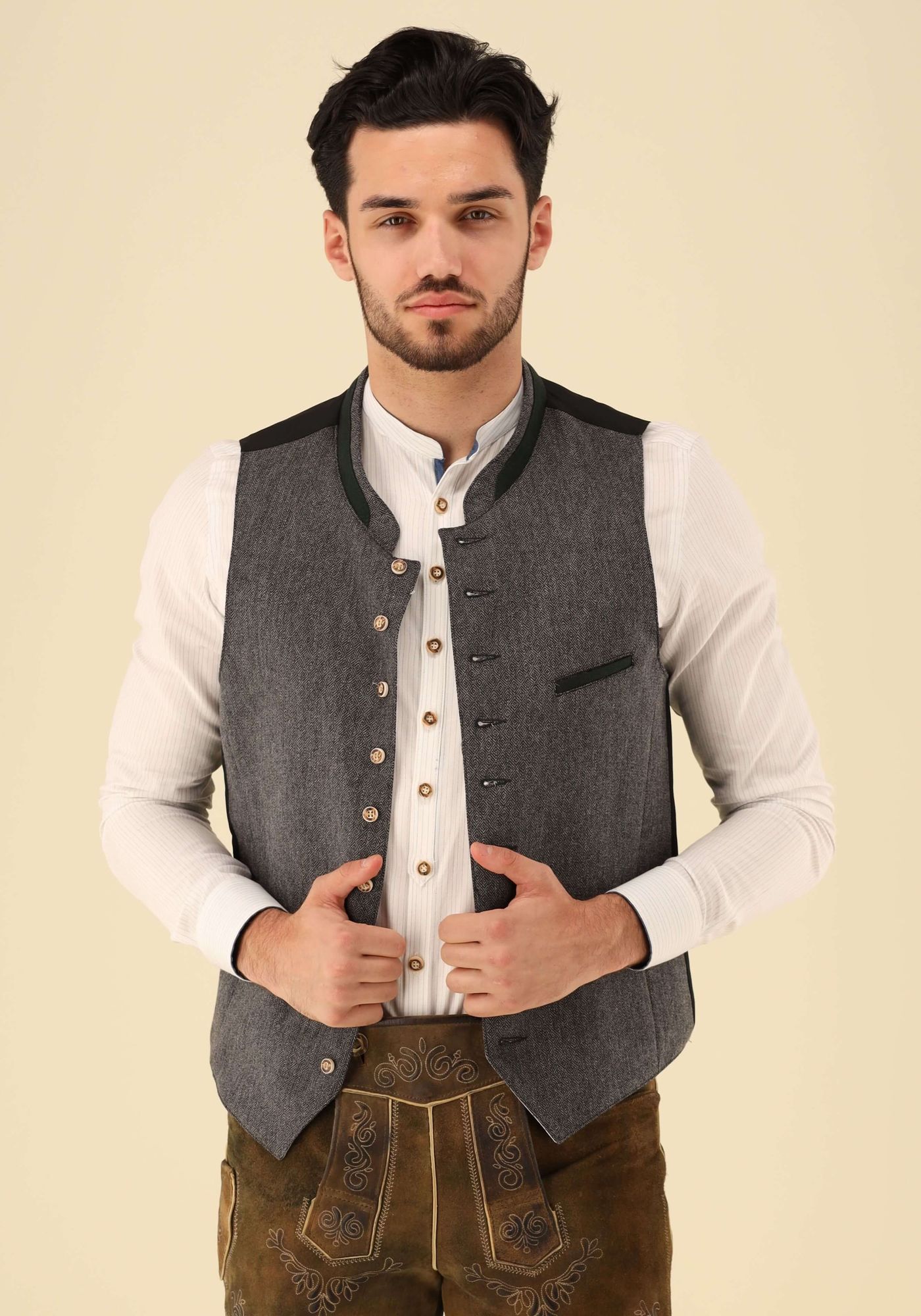 Gipfelstürmer Trachtenweste Slim Fit Krolu