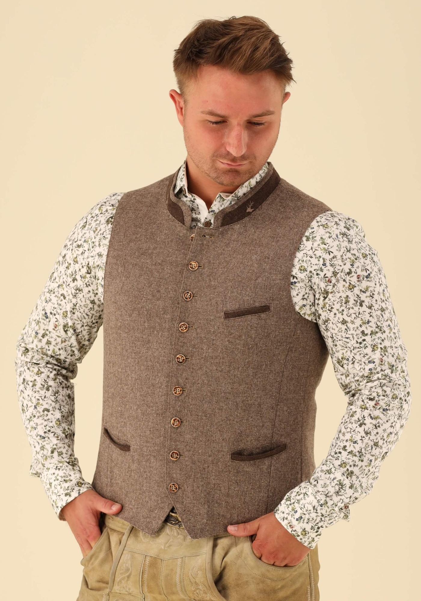 Gipfelstürmer Trachtenweste Slim Fit Ogapel