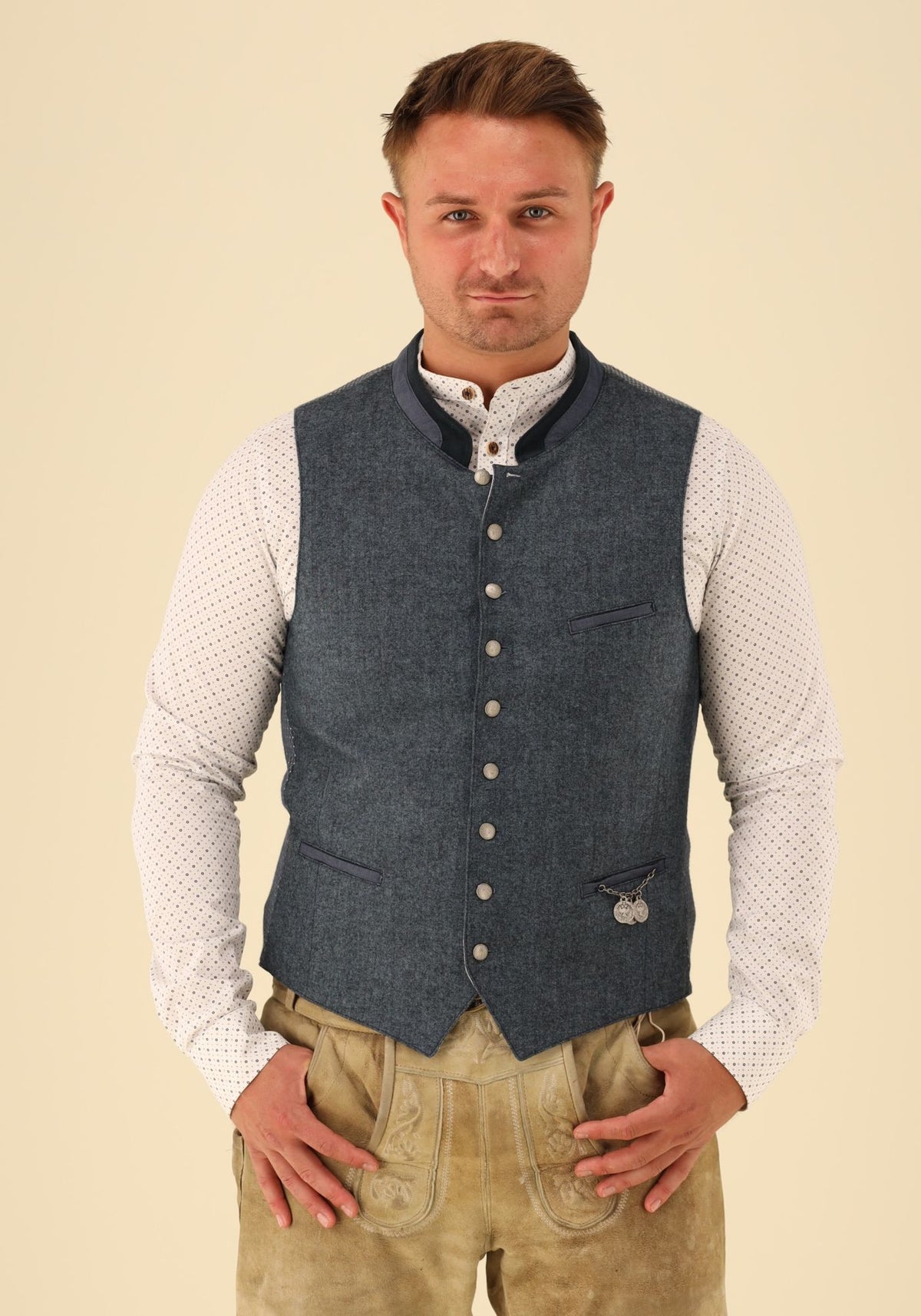 Gipfelstürmer Trachtenweste Slim Fit Mynon