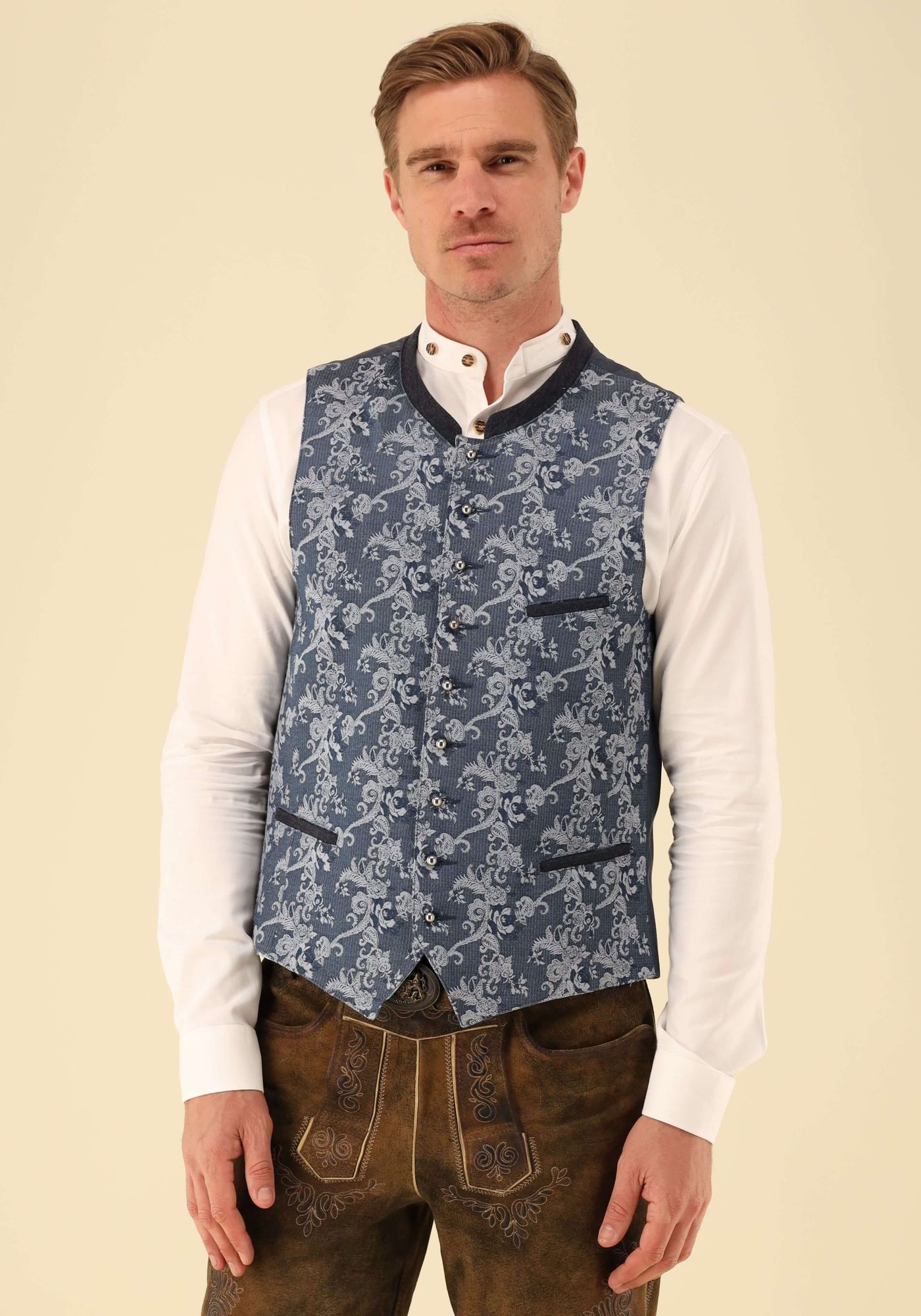 Gipfelstürmer Trachtenweste Slim Fit Menavi