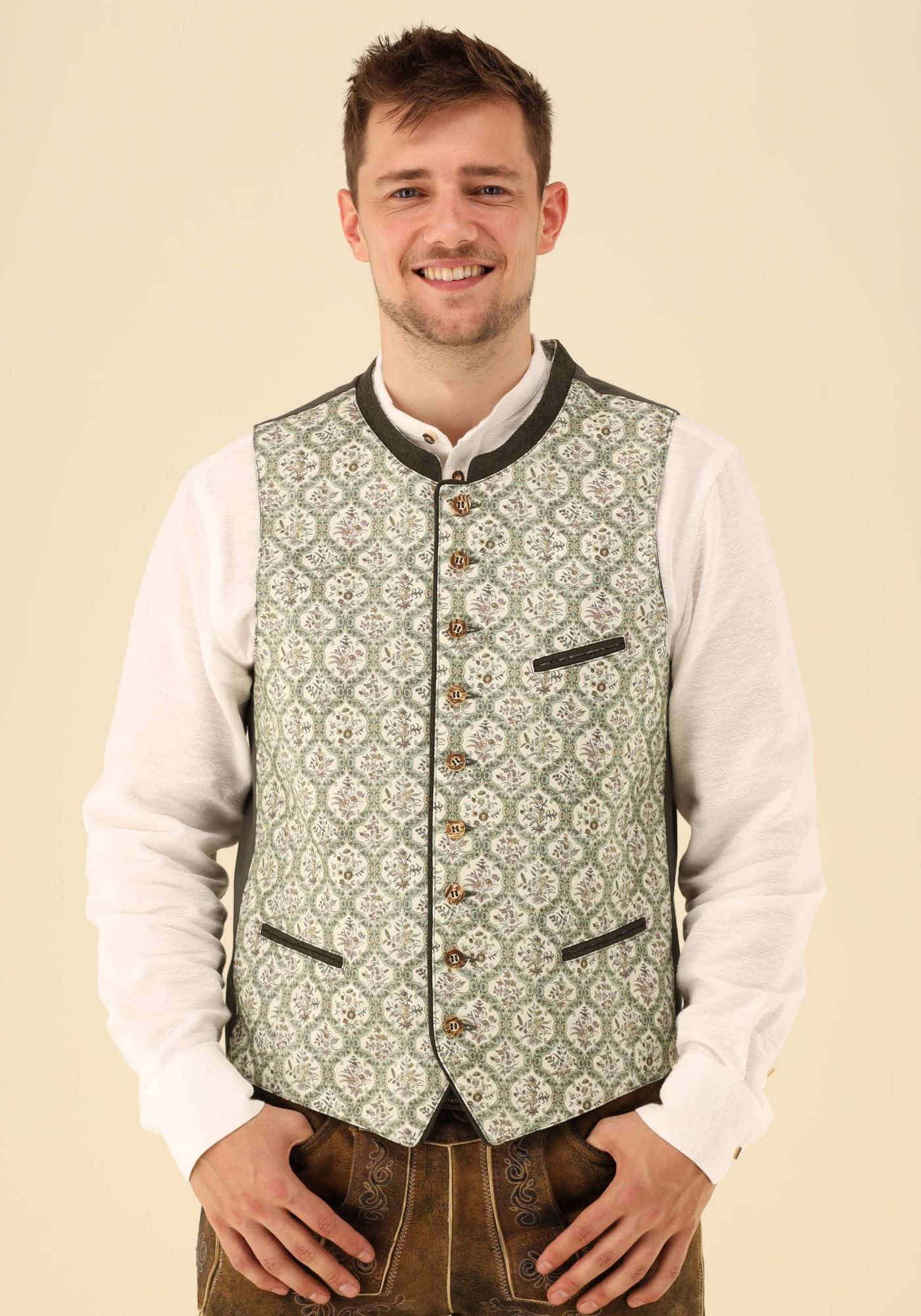 Gipfelstürmer Trachtenweste Slim Fit Qemira