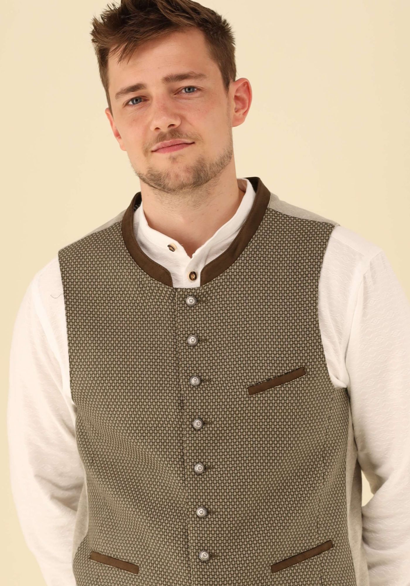 Gipfelstürmer Trachtenweste Slim Fit Umuwi
