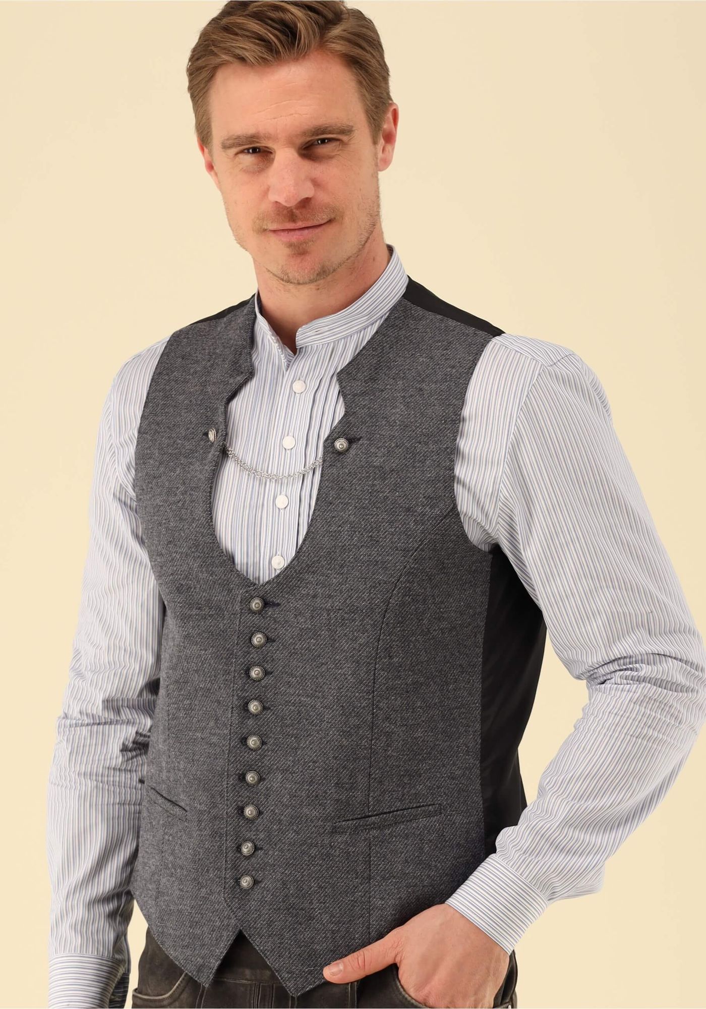 Gipfelstürmer Trachtenweste Miesbacher Slim Fit Okomer