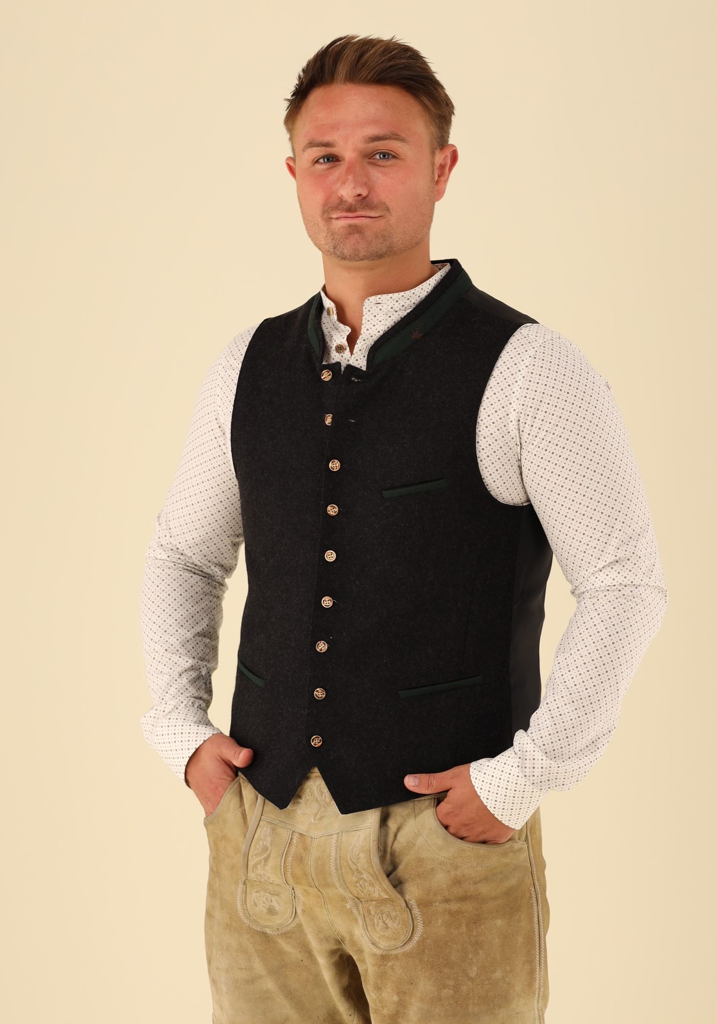 Gipfelstürmer Trachtenweste Slim Fit Ermoyo