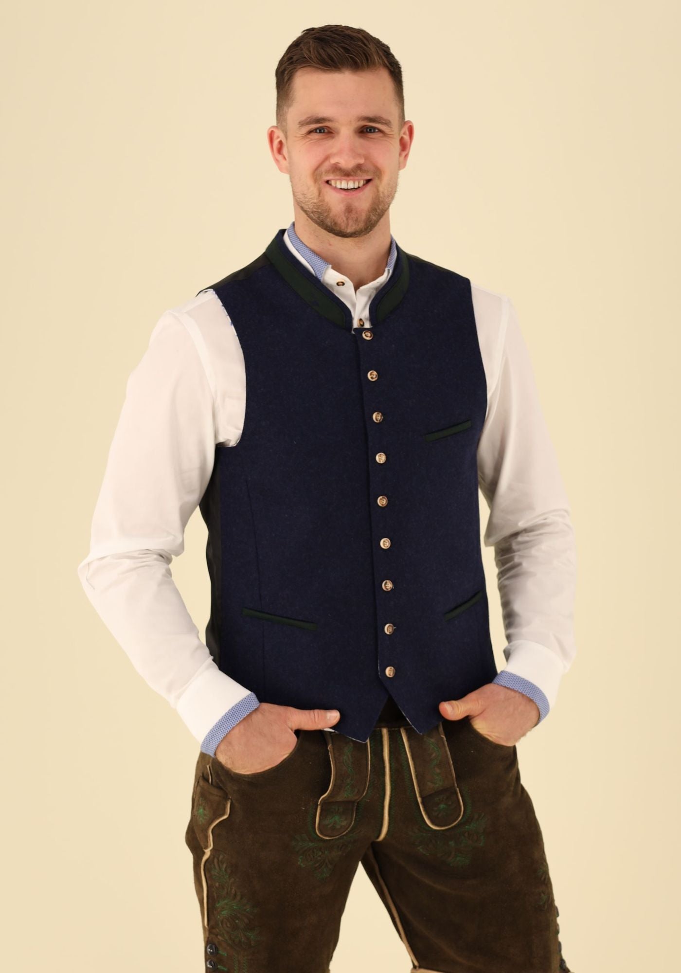 Gipfelstürmer Trachtenweste Slim Fit Ermoyo