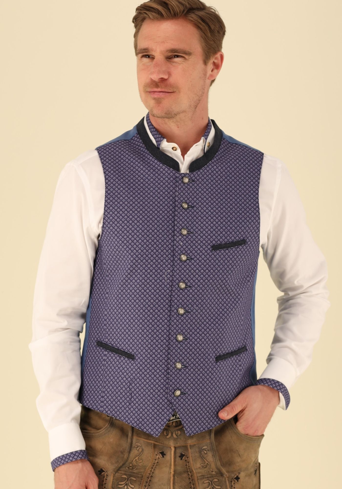 Gipfelstürmer Trachtenweste Slim Fit Drope
