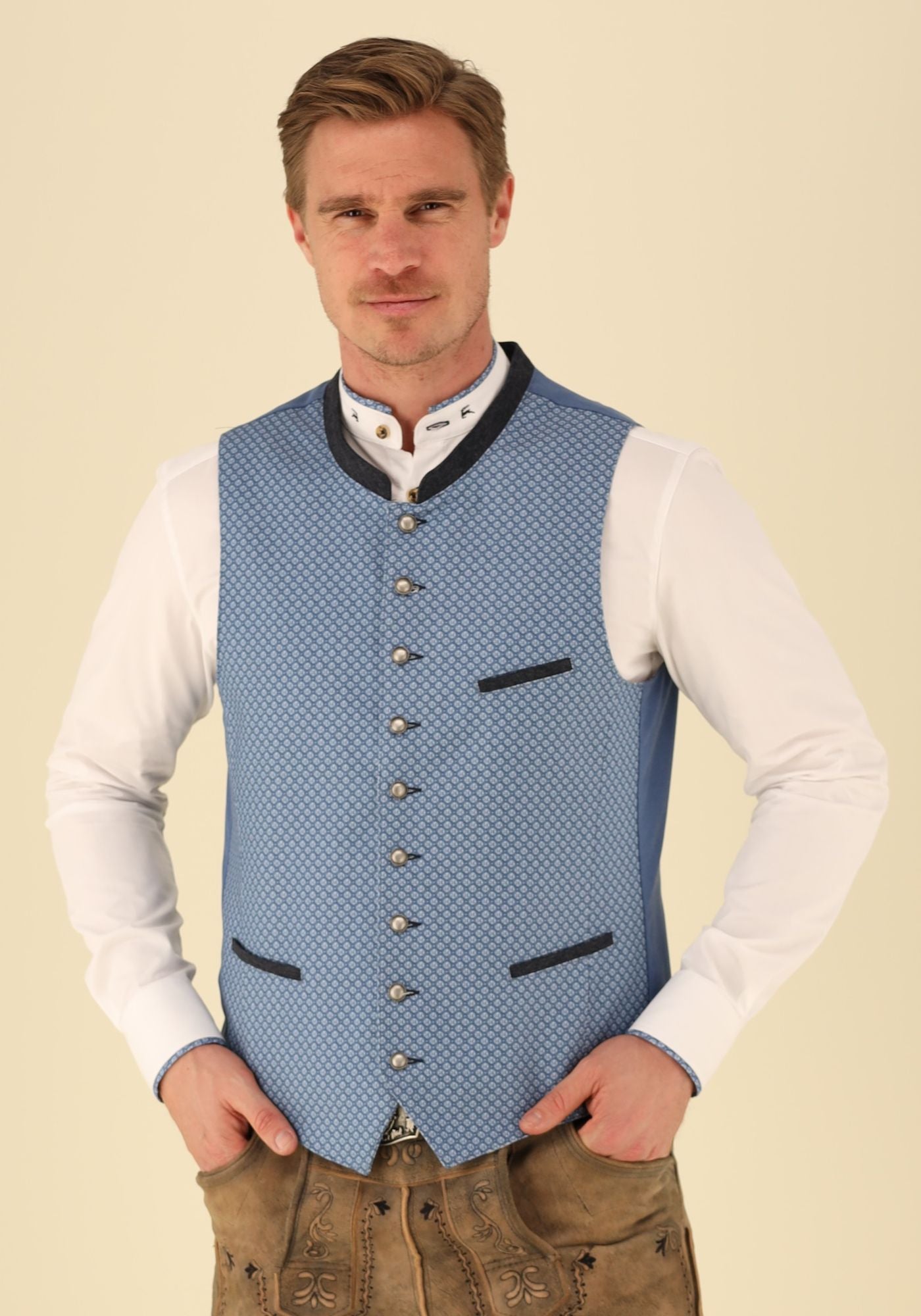 Gipfelstürmer Trachtenweste Slim Fit Drope