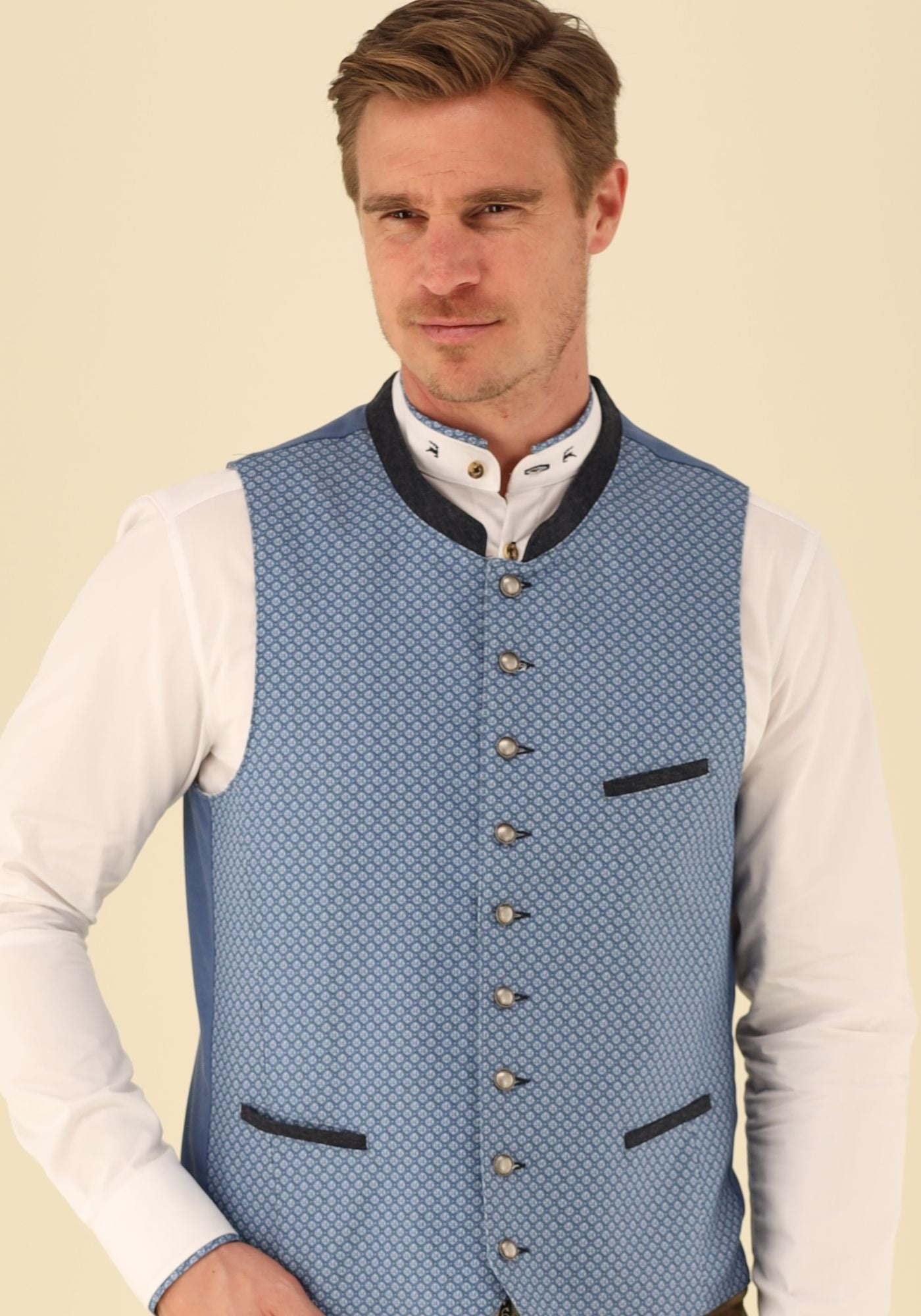 Gipfelstürmer Trachtenweste Slim Fit Drope