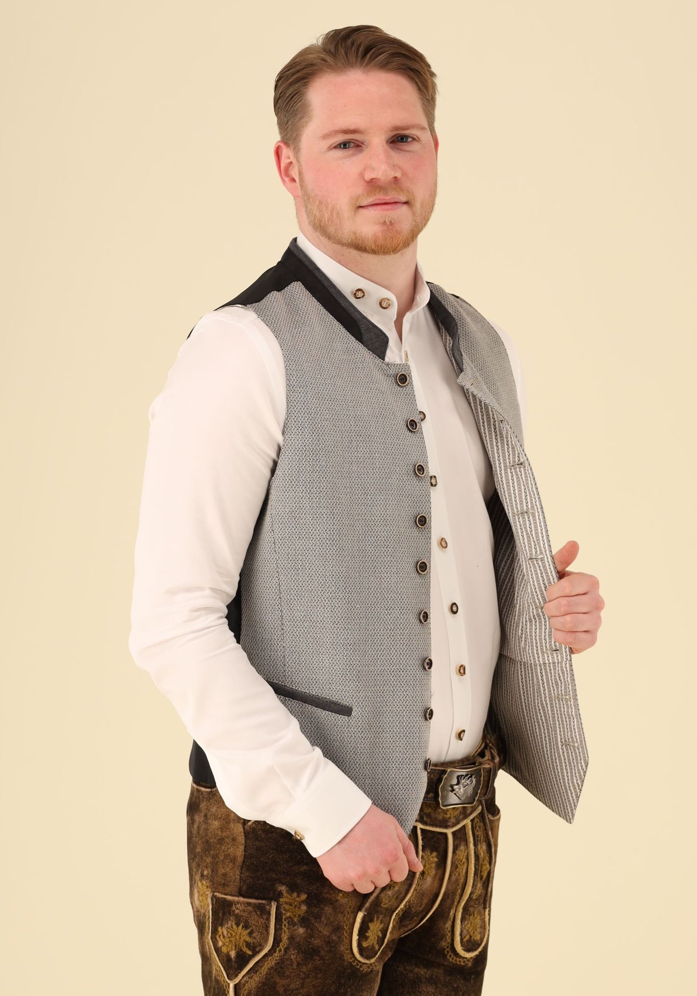 Gipfelstürmer Trachtenweste Slim Fit Pimigu