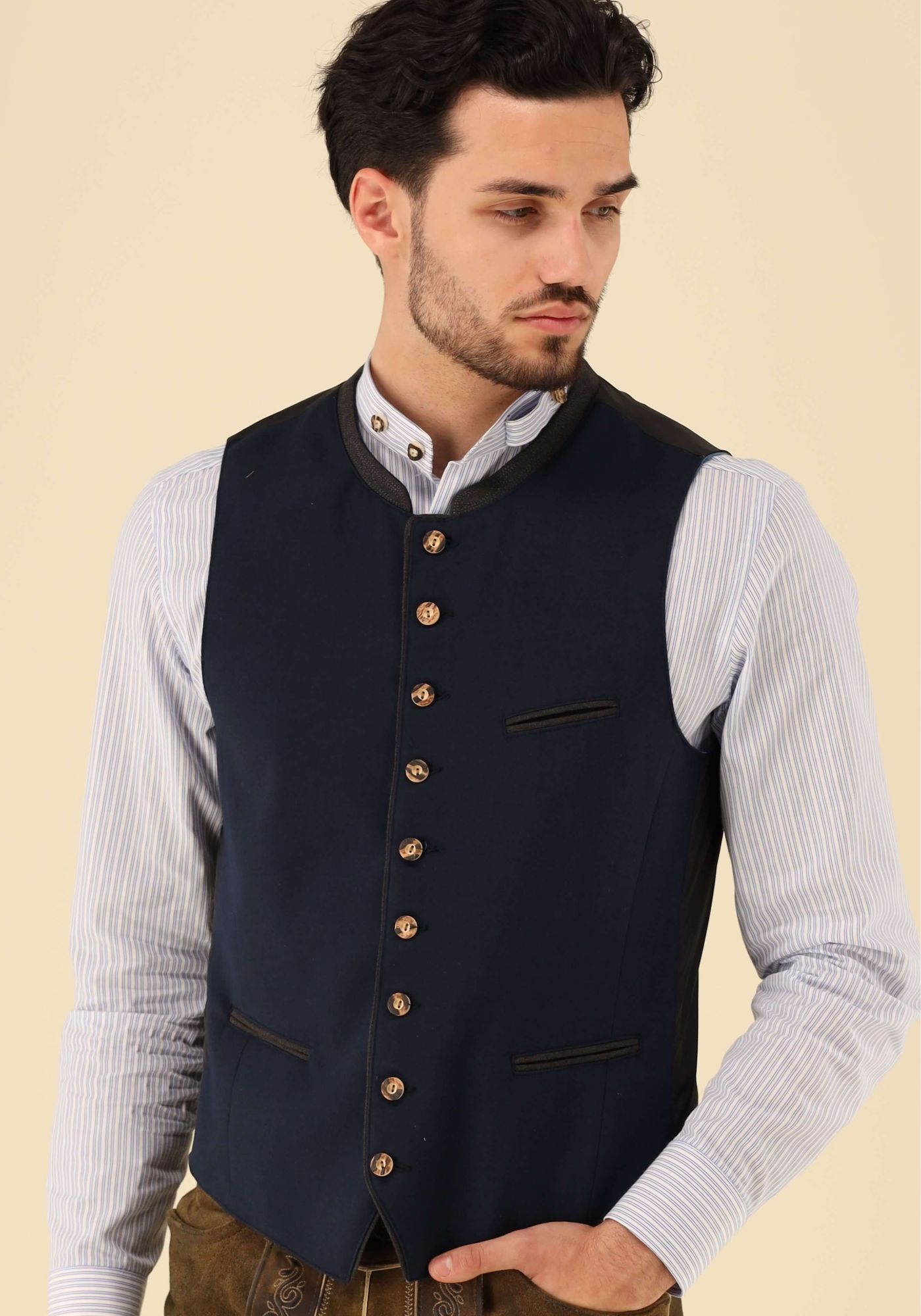 Gipfelstürmer Trachtenweste Slim Fit Liroo