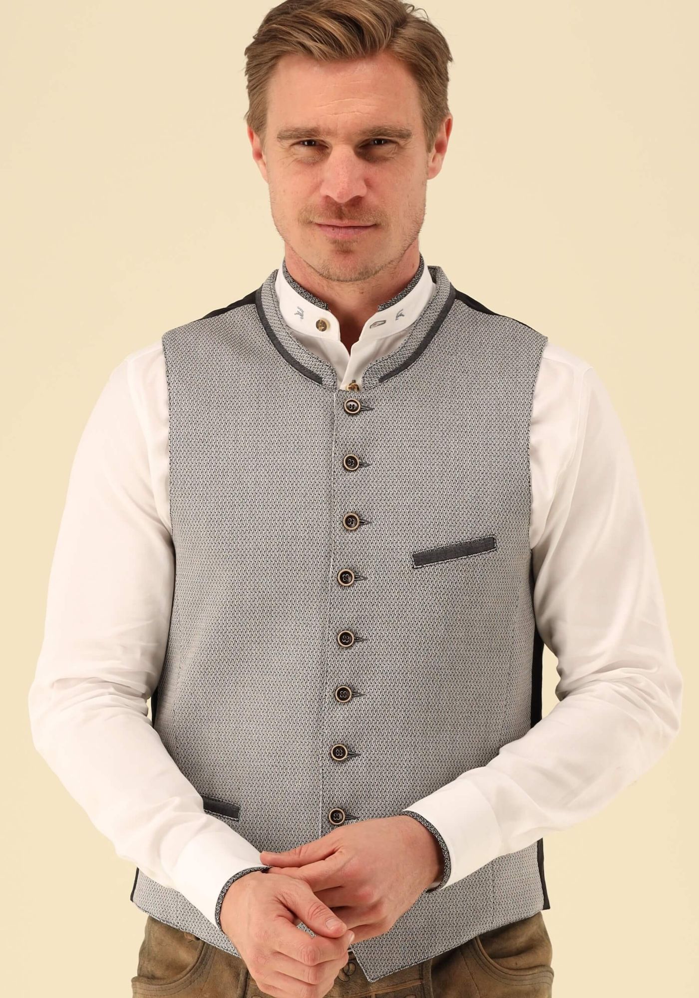 Gipfelstürmer Trachtenweste Slim Fit Etaze
