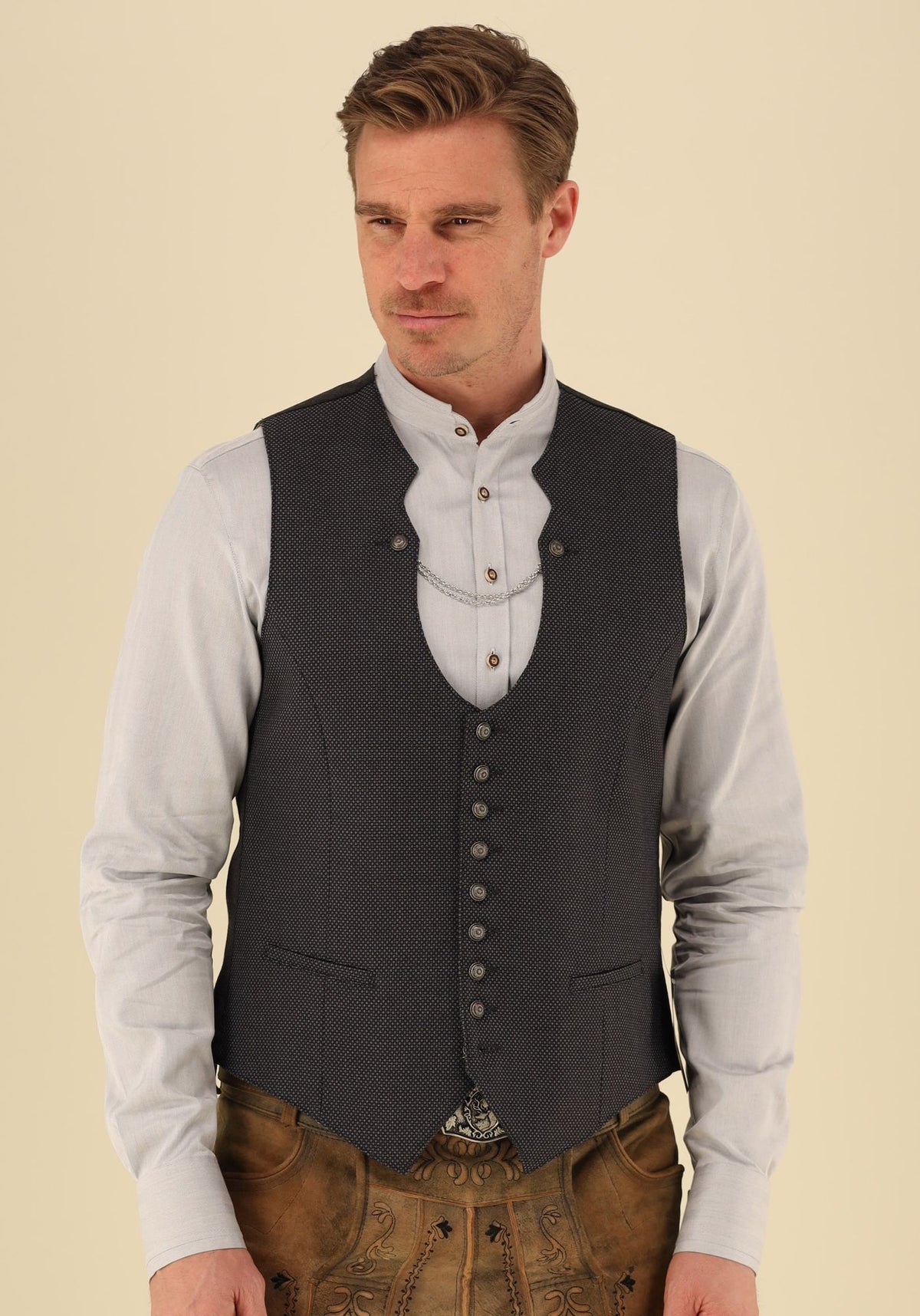 Gipfelstürmer Trachtenweste Slim Fit Wandor