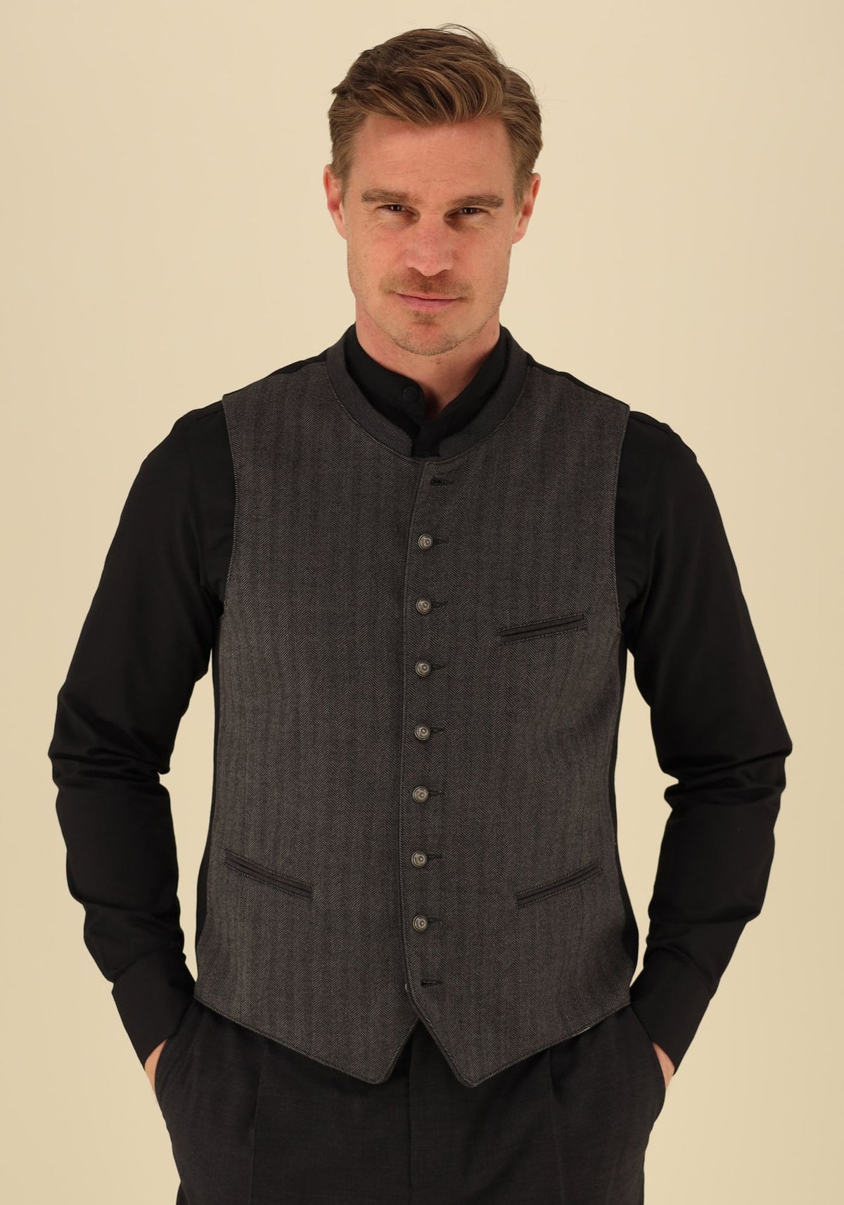 Gipfelstürmer Trachtenweste Slim Fit Zerbo