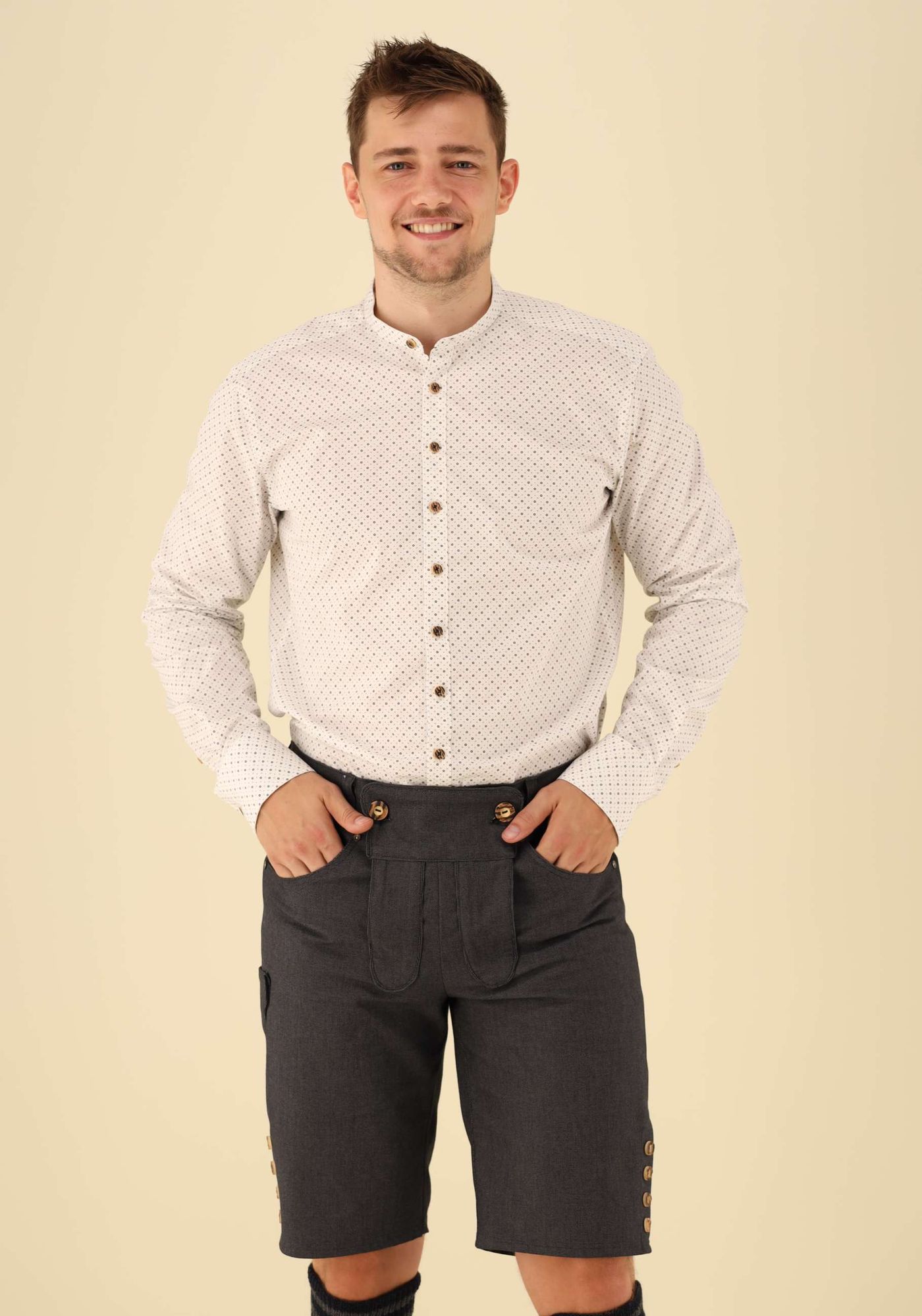 Gipfelstürmer Trachtenhose kurz Zinara