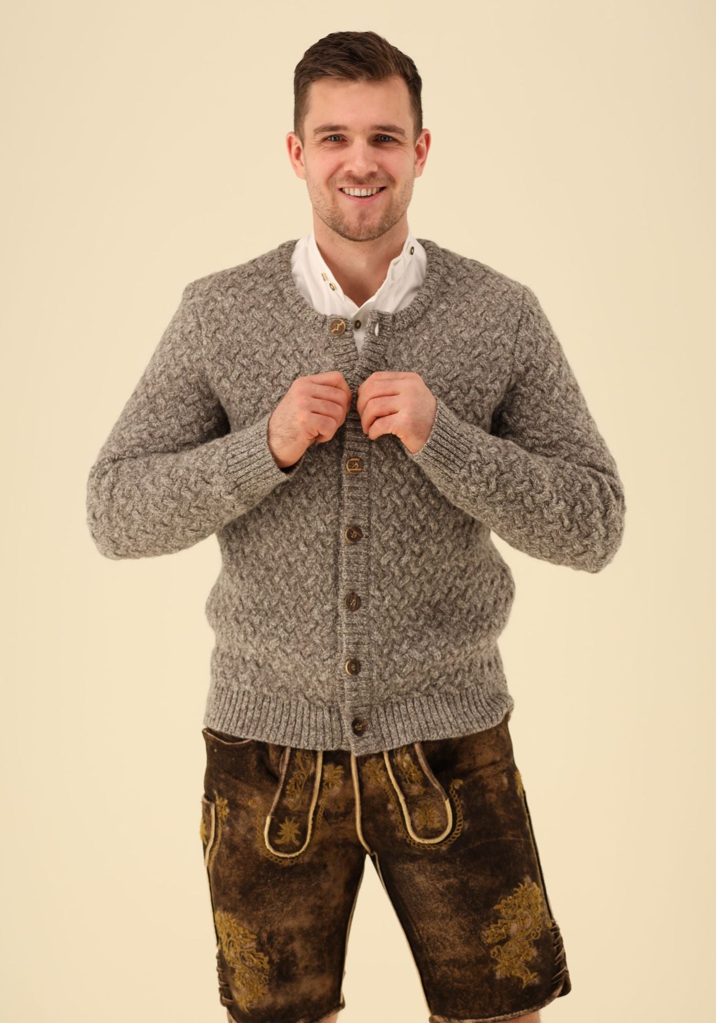 Gipfelstürmer Trachtenstrickjacke Regular Fit Zerina