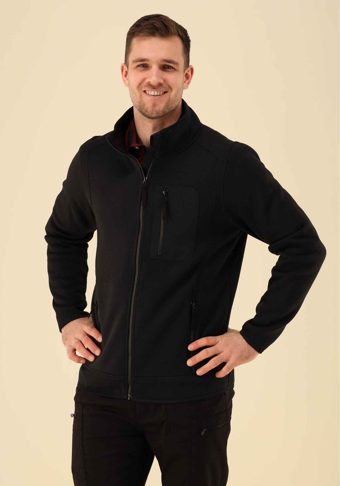 OS Trachten Orbis Herren Fleecejacke Strickfleecejacke Freizeitjacke mit Stehkragen hochgeschlossen Nucku
