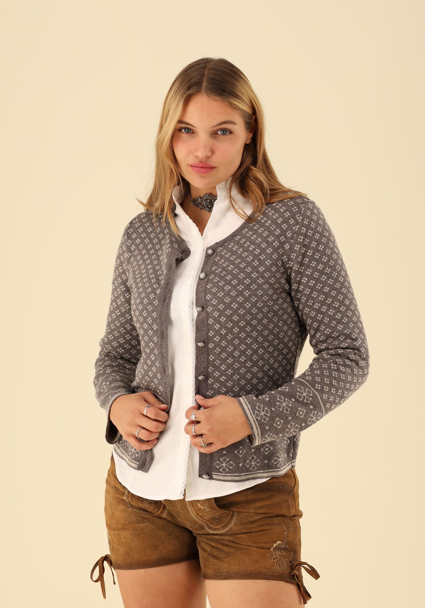 Gipfelstürmer Strickjacke Lang Tailliert Bruny