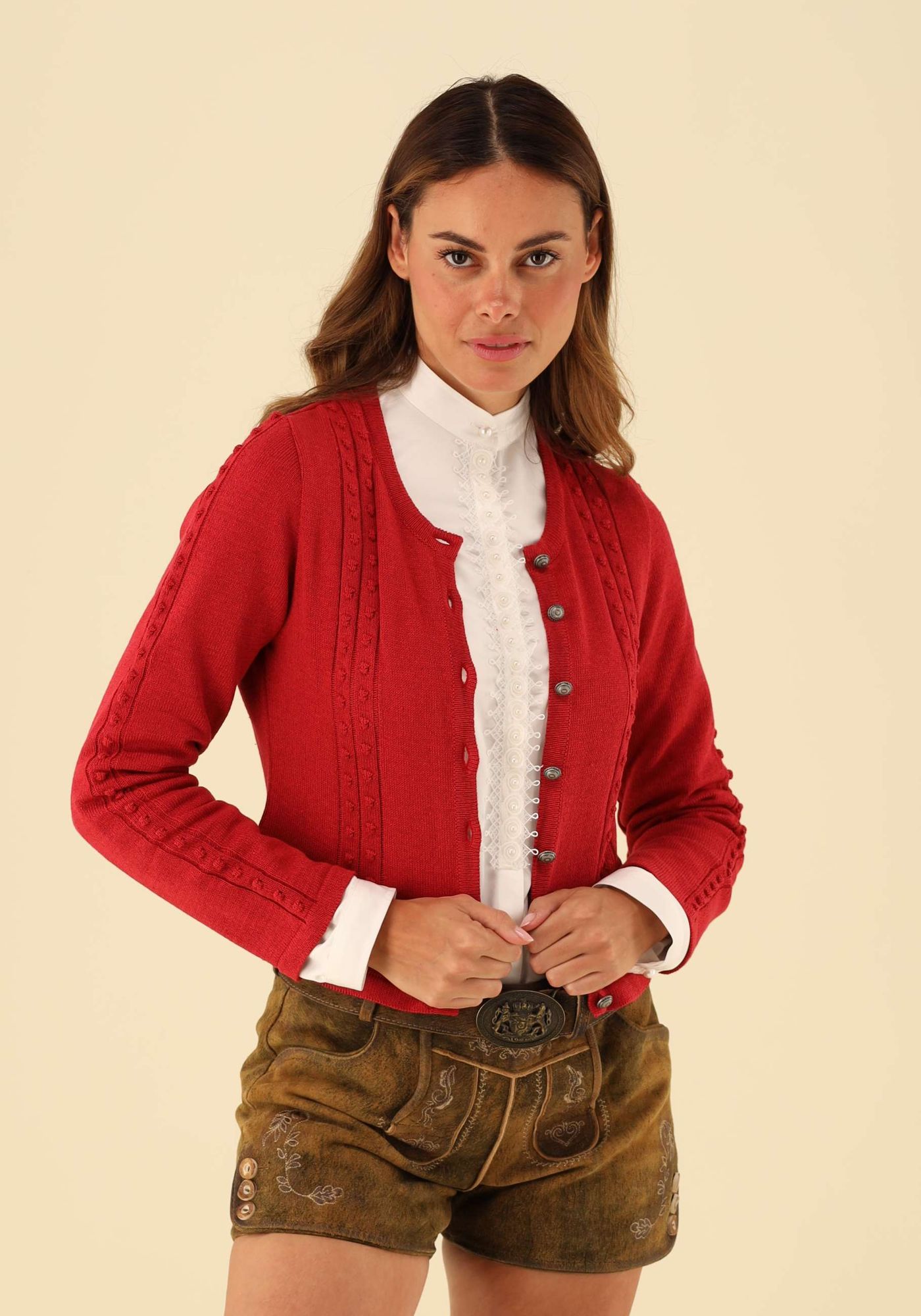 Gipfelstürmer Strickjacke Tailliert, sehr kurz geschnitten Klamid