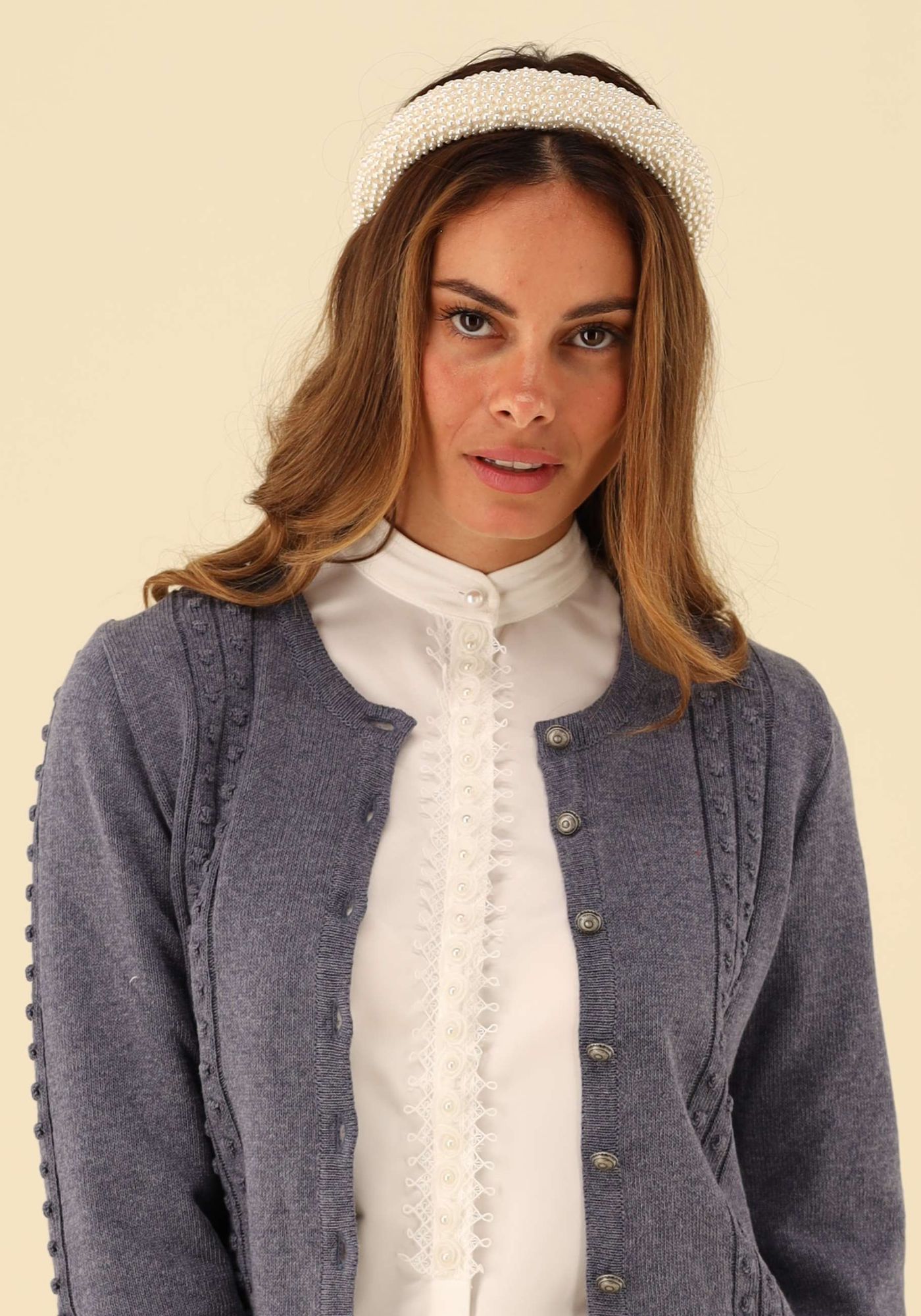 Gipfelstürmer Strickjacke Tailliert, sehr kurz geschnitten Klamid