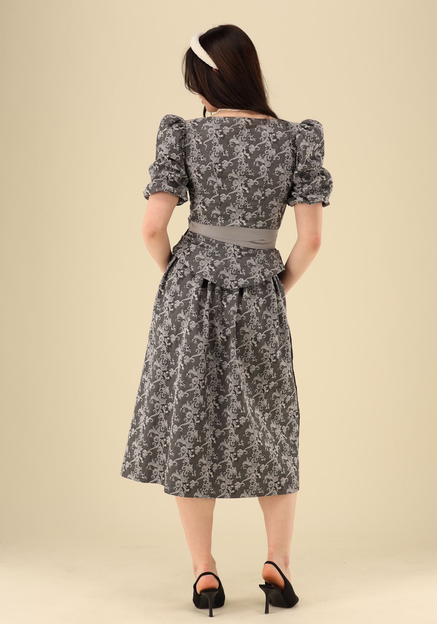 Gipfelstürmer Dirndl-Dreiteiler 80cm Flora