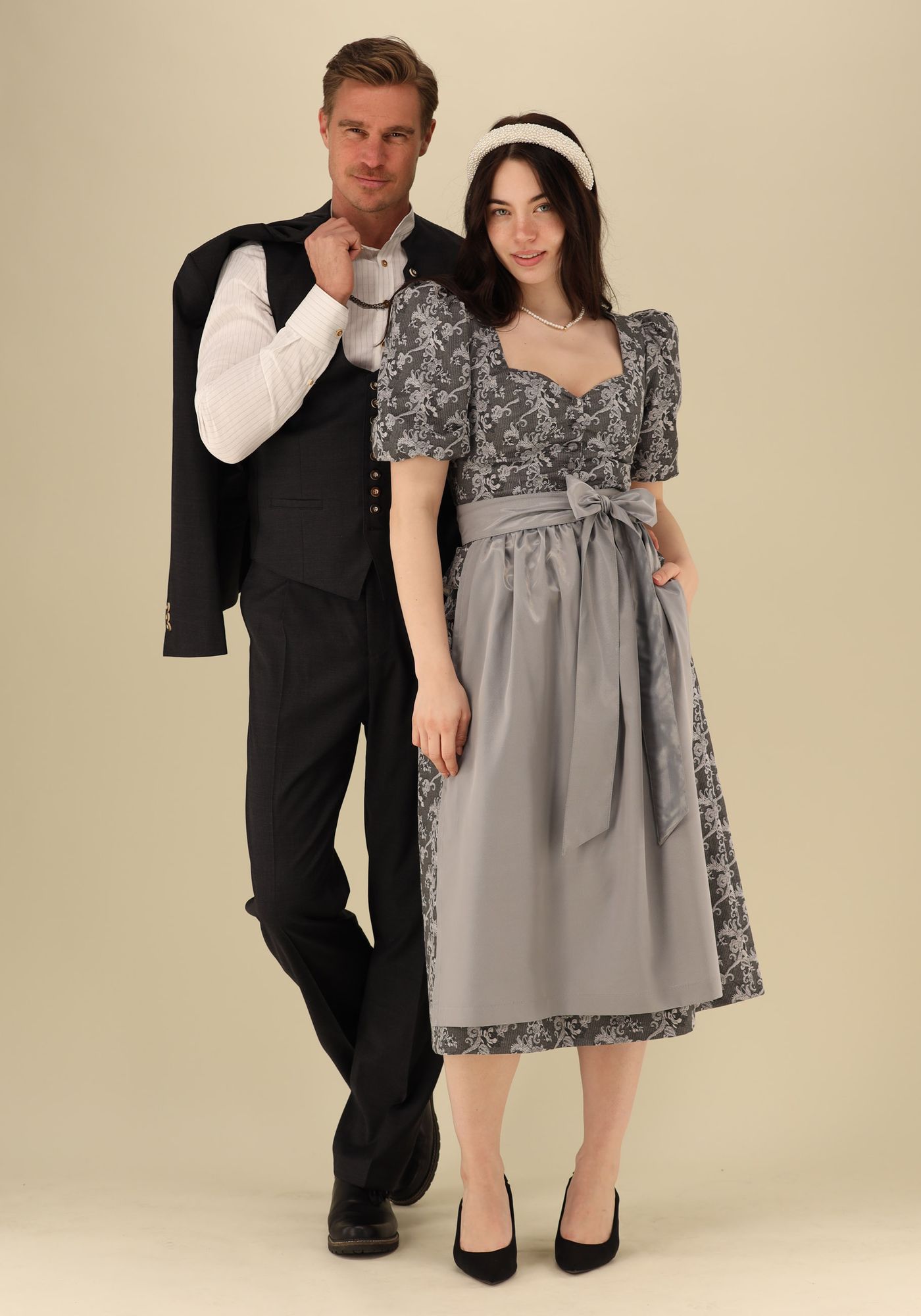 Gipfelstürmer Dirndl-Dreiteiler 80cm Flora