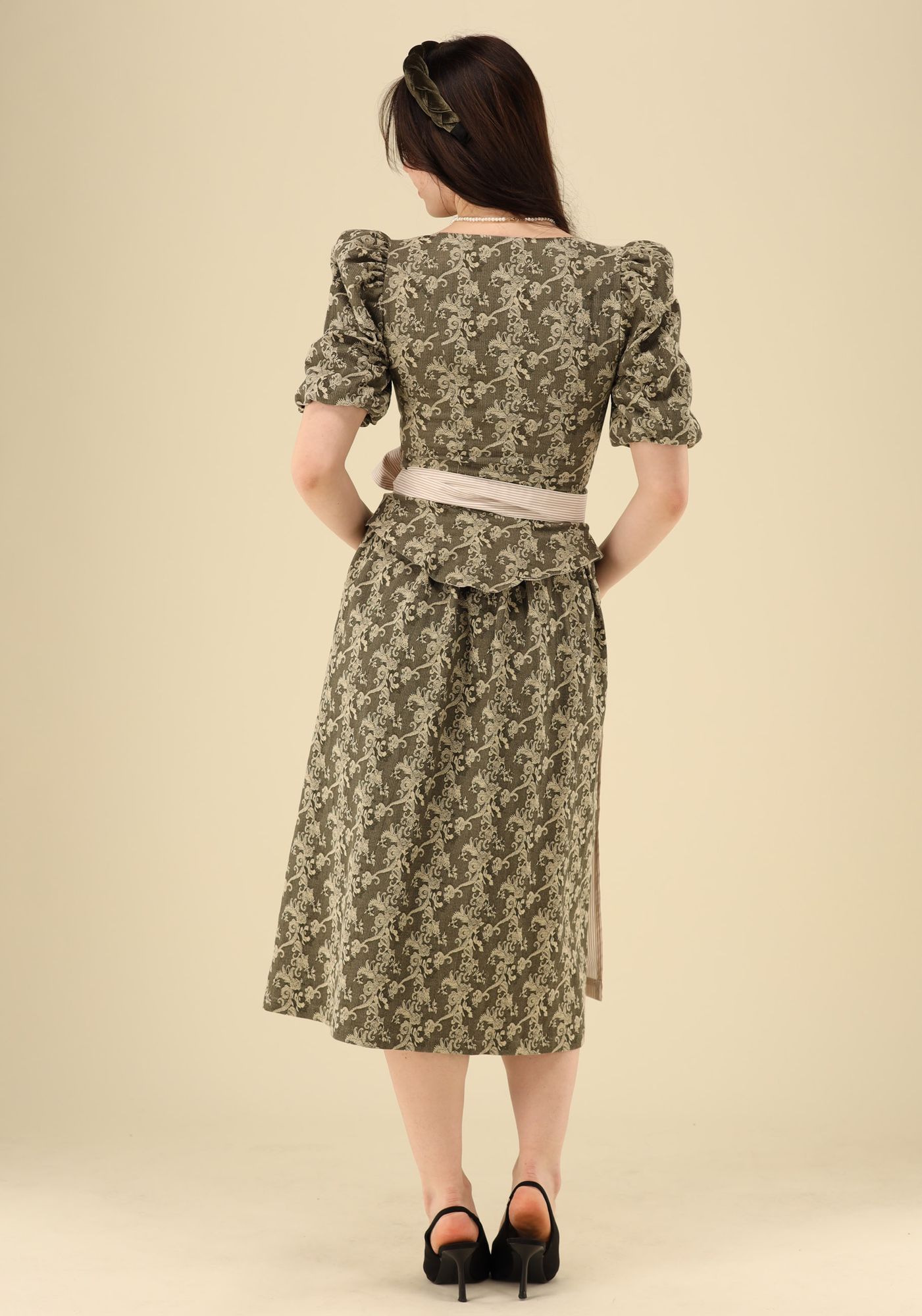 Gipfelstürmer Dirndl-Dreiteiler 80cm Flora