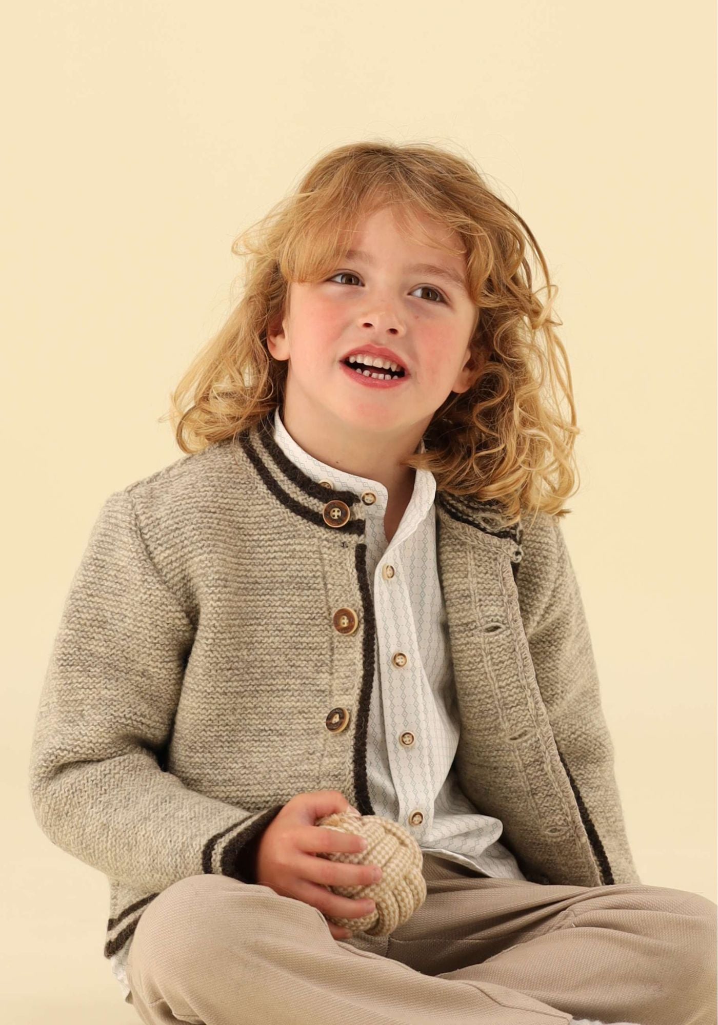 OS Trachten Kinder Strickjacke Ruruba